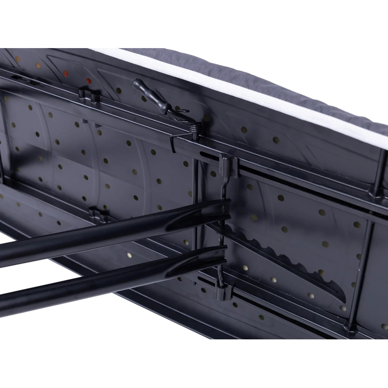 Гладильная доска Zalger 140×38см, моноблок (арт. 500-818)