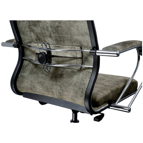 Кресло офисное МЕТТА «L1m 42»хромсиденье и спинка мягкиевелюрсветло-серое