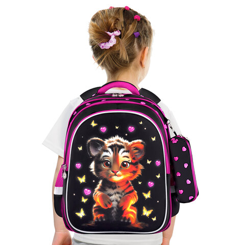 Рюкзак BRAUBERG KIDS MIND с пеналом в комплекте, 2 отделения, «Tiger Cub», 40×28х18 см