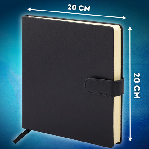 Скетчбук, слоновая кость 140 г/м2, 200×200 мм, 80 л., КОЖЗАМ, застежка, BRAUBERG ART CLASSIC, черный
