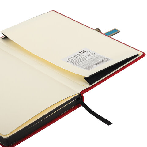 Скетчбук, слоновая кость 140 г/м2 130×210 мм, 80 л., КОЖЗАМ, застежка металл, BRAUBERG ART CLASSIC, «Inspiration», под кожу, красный