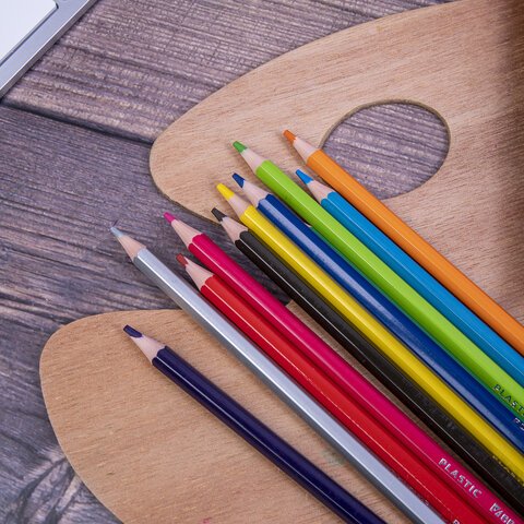 Карандаши цветные пластиковые BRAUBERG PREMIUM12 цветовшестигранныегрифель мягкий 3 мм181666