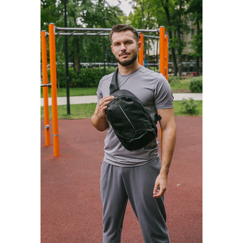 Рюкзак однолямочный HEIKKI SPORTING (ХЕЙКИ), светоотражающая полоса, черный, 37×23х10 см