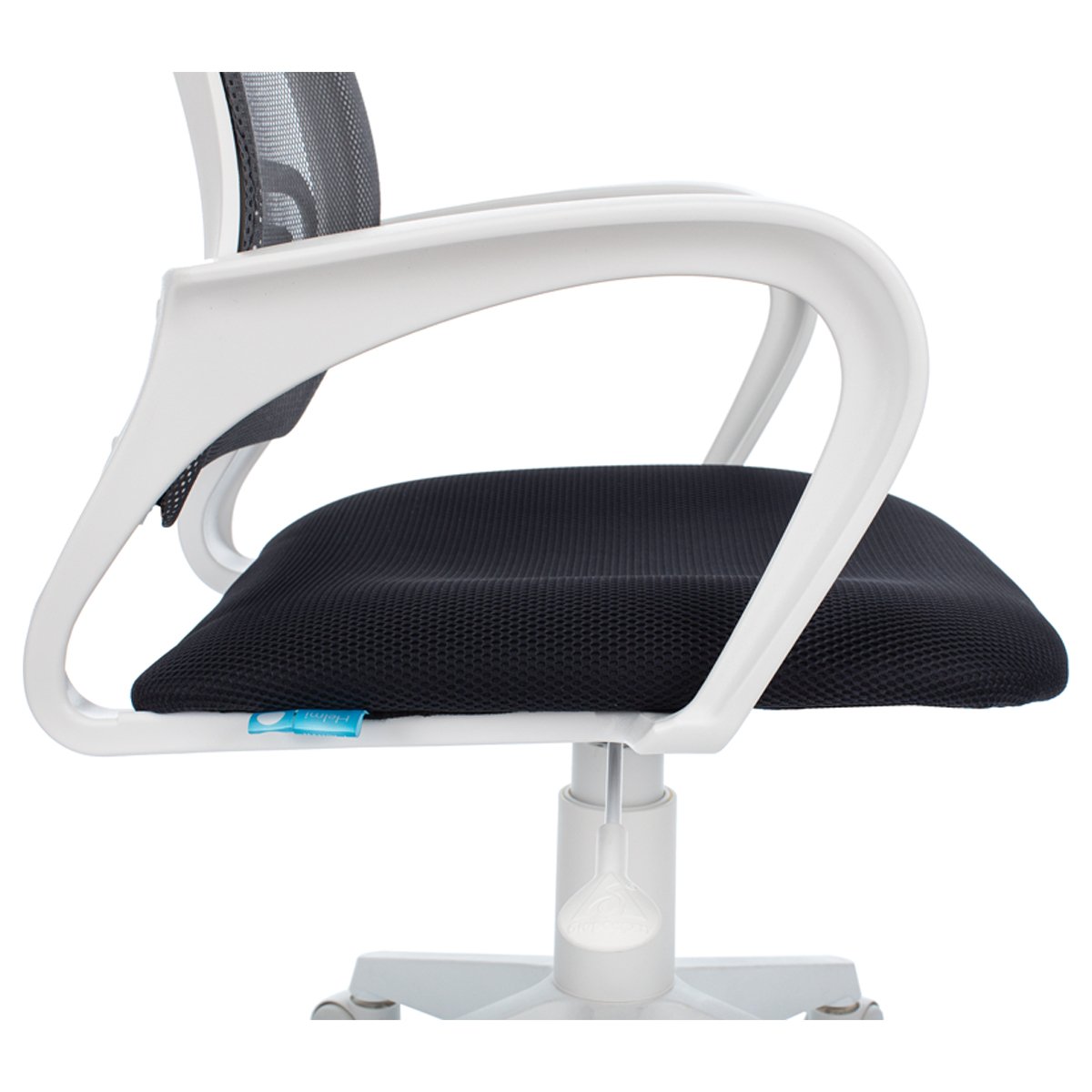 Кресло оператора Helmi HL-M95 R (W695) «Airy», спинка сетка серая/сиденье ткань TW серая, пиастра, пластик белый