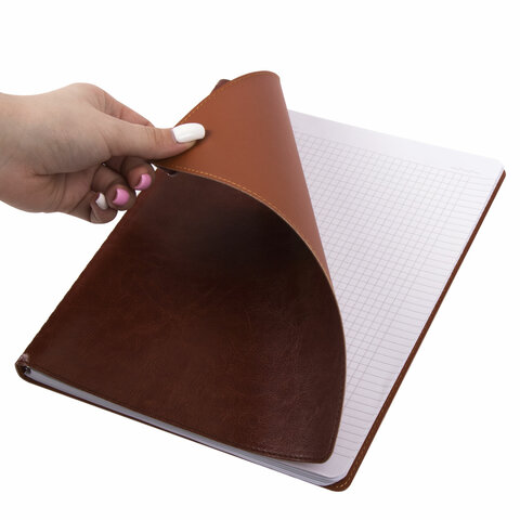 Тетрадь А4 (200×252 мм), BRAUBERG «Office PRO», под кожу, гребень, 80 л., коричневая, 111047