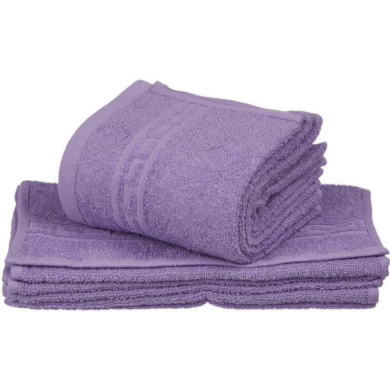 Фиолетовое полотенце