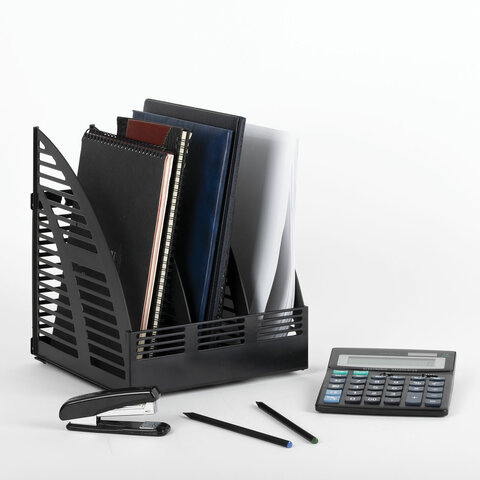 Лоток вертикальный для бумаг STAFF Basic, 245×240х285 мм, 3 отделения, сетчатый сборный