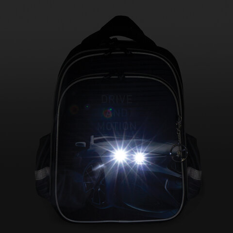 Ранец BRAUBERG QUADRO, 3 отделения, с брелоком, «Sport car», LED-ЛАМПОЧКИ, 37×28х18 см