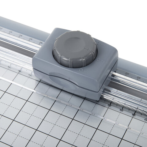 Резак роликовый с тремя типами резки BRAUBERG TRIPLE CUT, до 10 л., длина реза 310 мм