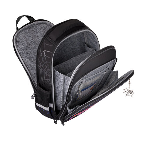 Ранец BRAUBERG QUADRO, 3 отделения, с брелком, Fire spider, 37×28х18 см