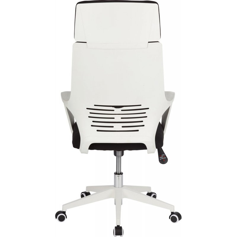 Кресло для руководителя Easy Сhair 680 TS черное (ткань/пластик)