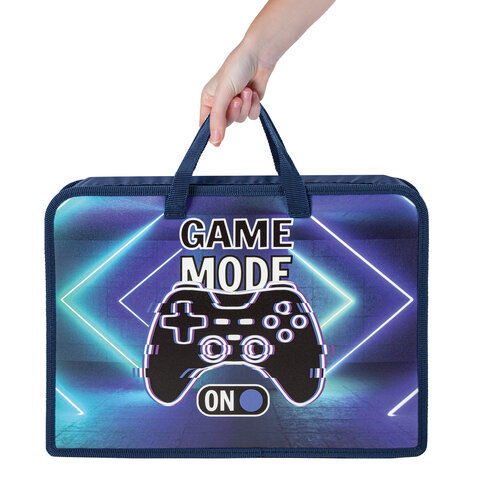 Папка на молнии с ручками ЮНЛАНДИЯ А41 отделениепластикширина 75 мм«Game mode»270957