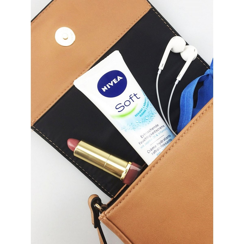 Крем для рук и тела Nivea Soft Интенсивный увлажняющий 75 мл