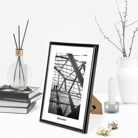 Рамка 21×30 см небьющаяся, багет 14.6 мм, пластик, BRAUBERG «Original Line», черная/серебро