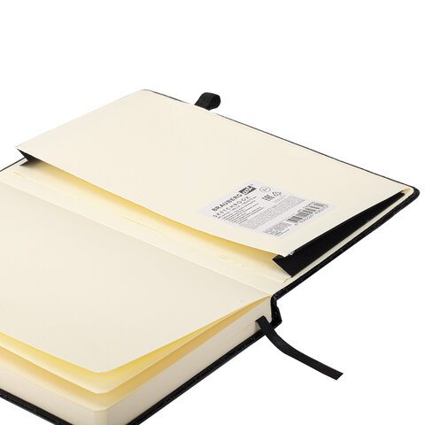 Скетчбук, слоновая кость 140 г/м2, 130×210 мм, 80 л., КОЖЗАМ, резинка, BRAUBERG ART CLASSIC, CROCO, черный