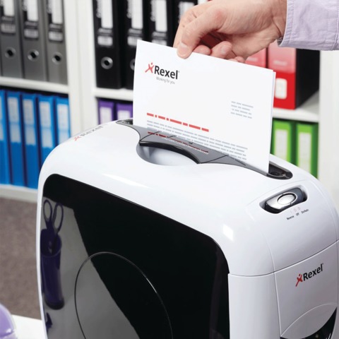 Уничтожитель (шредер) REXEL STYLE+ (США), 1 человек, 4 уровень секретности, фрагменты 4×24 мм, 7 листов, 12 л