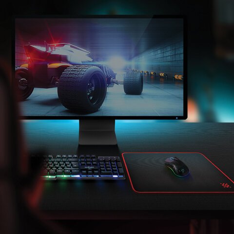 Коврик для мыши игровой DEFENDER Black M, ткань + резина, 360×270×3 мм, черный, 50560
