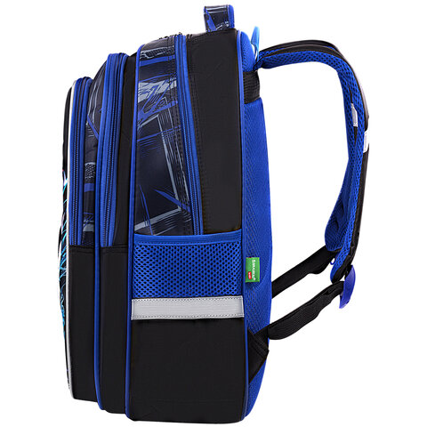 Рюкзак BRAUBERG KIDS FLOSSY, 2 отделения, 3 кармана, «Soccer Club», 3D-панель, 40×28х18 см