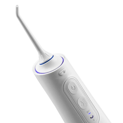 Ирригатор для полости рта REVYLINE RL 660, портативный, емкость резервуара 0.2 л, 2 насадки, белый