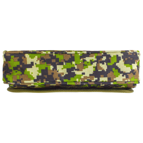 Пенал BRAUBERG для мальчиков, 1 отделение, органайзер, мягкий, «Military», зеленый, 21×5×9 см, 228990