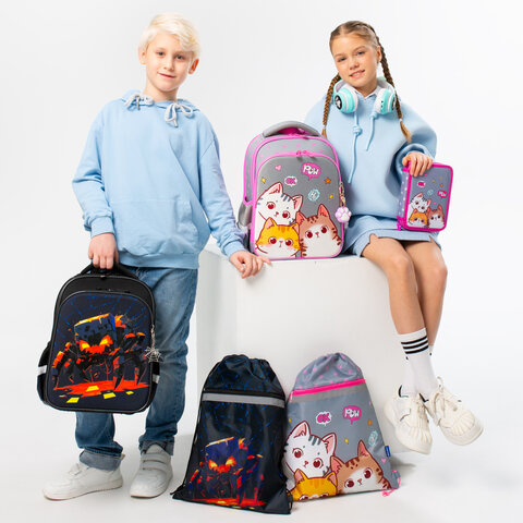 Ранец BRAUBERG QUADRO, 3 отделения, с брелком, Fire spider, 37×28х18 см