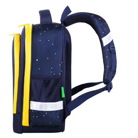 Ранец BRAUBERG KIDS STANDARD, 2 отделения, «Spaceman», СВЕТЯЩИЙСЯ, 36×28х14 см