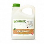 Кондиционер для белья Synergetic Миндальное молочко 2.75 л