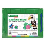 Доска для лепки А4, 280×200 мм, BRAUBERG KIDS, зеленая, 7 отделений для пластилина, 2 стека